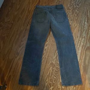 Dark gray Levi’s 514